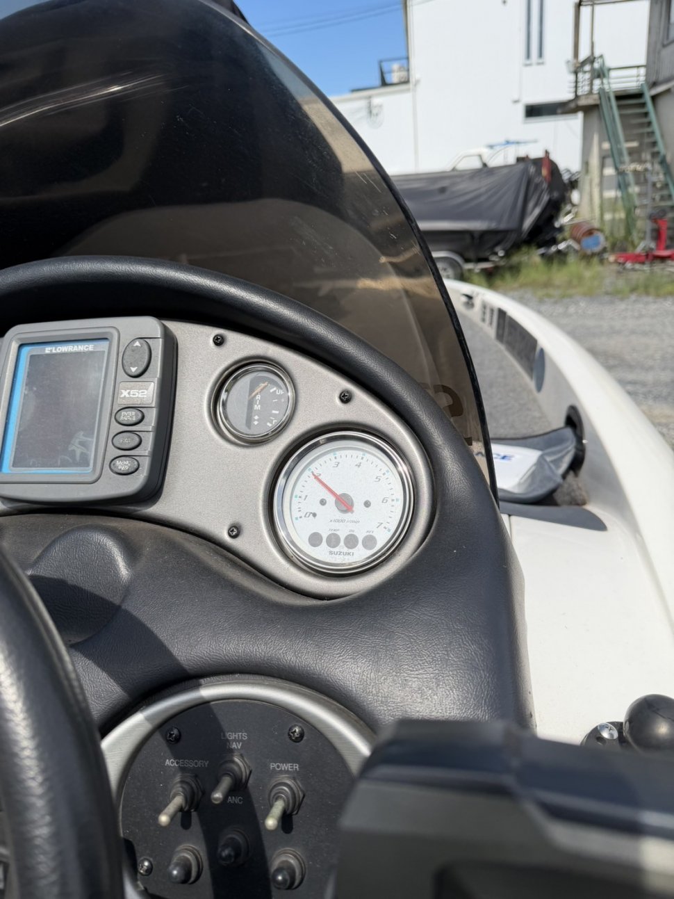 トライトン 17EXPLORER 04
